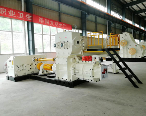 Wytłaczarka próżniowa BBT Maszyna do produkcji czerwonej cegły / Auto Clay Brick Machine