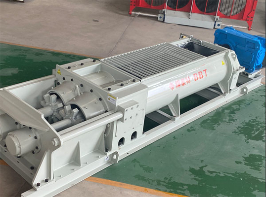 Wytłaczarka do gliny z mieszadłem dwuwałowym z mieszadłem łopatkowym 380V 50Hz TWGD33/60