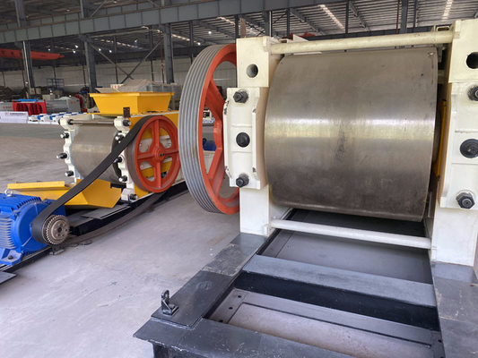 Automatyczna linia do produkcji cegieł drobnoziarnistych do kruszenia gliny Sprzęt do przetwarzania materiałów
