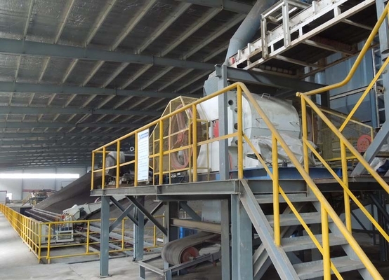 Kruszarka walcowa do drobnego młyna 30 - 50 t / h Zdolność produkcyjna do produkcji cegieł