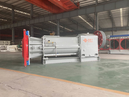 Mieszadło z podwójnym wałem mieszającym Wytłaczarka z przednim ekranem 8900 kg