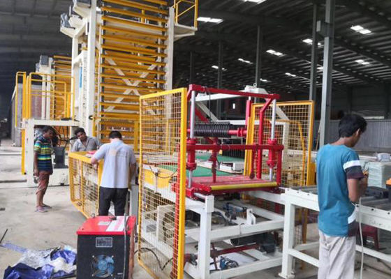 Suchacz glinianych cegieł System automatycznego ładowania i rozładunku maszyny Automatyczny Certyfikat ISO9001