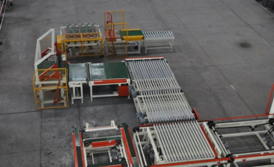 Duży automatyczny system załadunku i rozładunku dostosowany do linii produkcyjnej cegieł