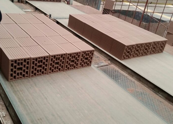 Model QTQD-1 Maszyna do cięcia cegieł glinianych o długości 1254 mm i maksymalnej wysokości cięcia 300 mm do precyzyjnego cięcia ścian z cegieł