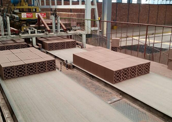 Wysokiej precyzji maszyna do cięcia cegieł z gliny o długości 2,1 m i 12-16 cięć na minutę Model QTQD-1