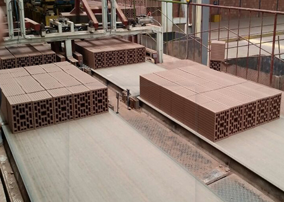 Wysokiej precyzji maszyna do cięcia cegieł z gliny o długości 2,1 m i 12-16 cięć na minutę Model QTQD-1