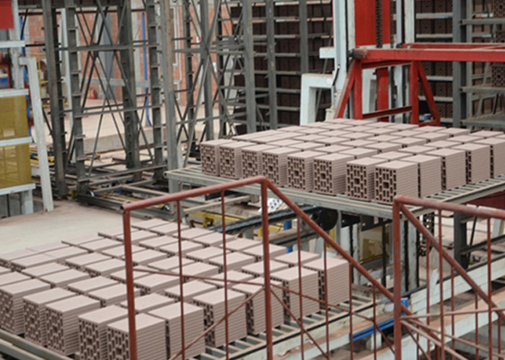 Solid Hollow Red Automatyczna maszyna do produkcji cegieł 4.0Mpa Wytłaczanie próżniowe