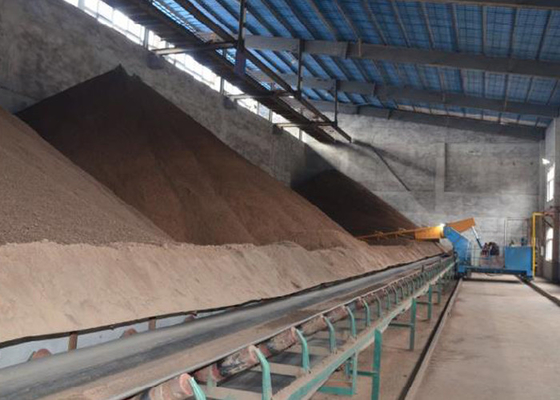 Hollow Clay Blokująca maszyna do produkcji cegieł typu mostowego / półmostkowego