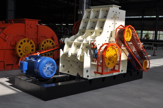 Dwutorowa kruszarka młotków do czerwonej pustej bloków gliniana cegła wytwarzająca piesek do pieca Project Roller Crusher Maszyna