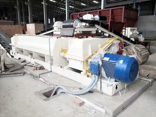 Maszyna do mieszania cegieł glinianych, mieszarka dwuskrętowa, mieszarka dwuszybkowa w linii produkcyjnej cegieł glinianych